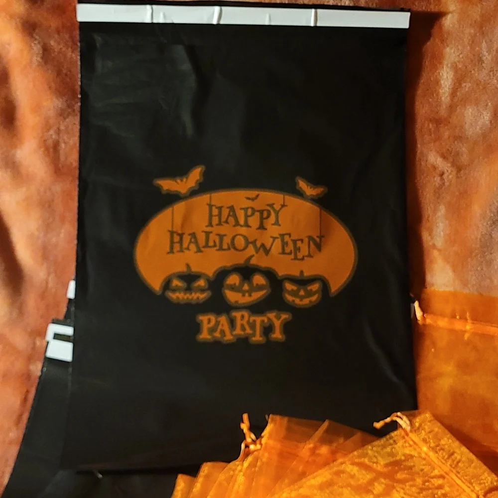✅️Halloween SET 12x15.5x 2.5 Mil PolyMailers AND 10 ct orange Drawstring B…